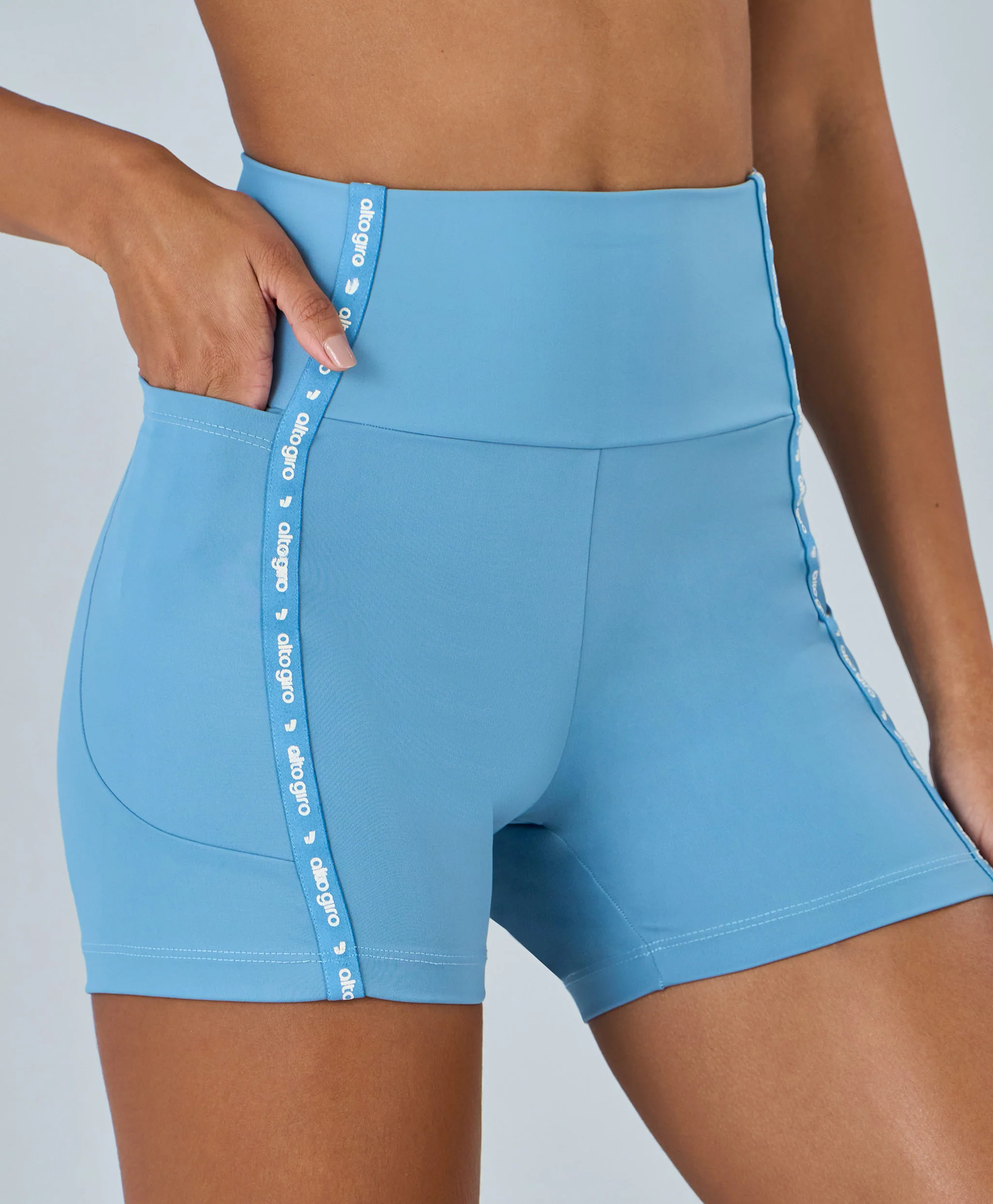 2611102-C6164-4 BERMUDA ELÁSTICO PERSONALIZADO - AZUL CLARO - Imagem 1