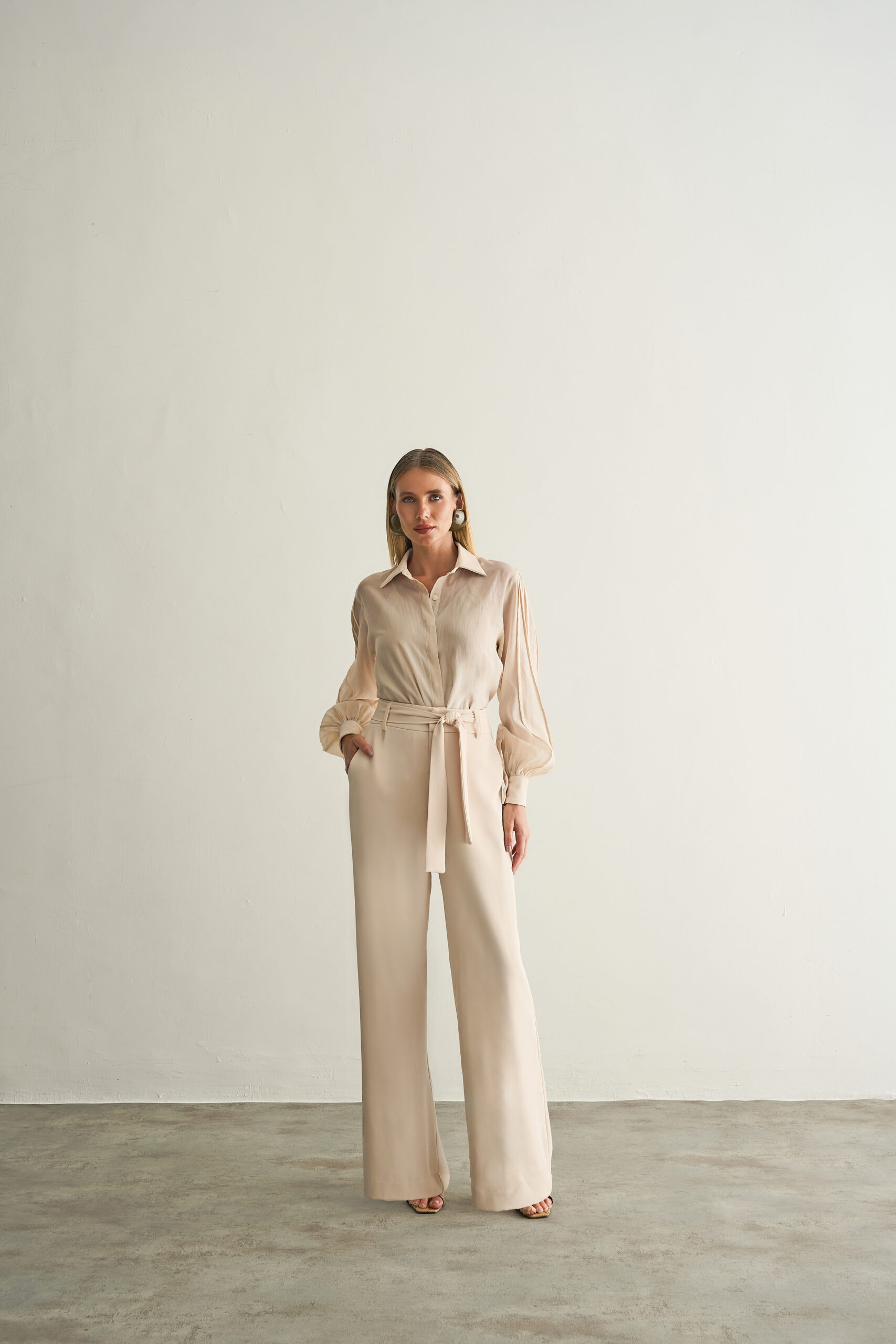 Cópia de 0007 CALÇA VALENTINA BEGE - Imagem 1