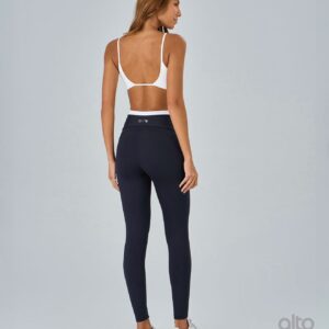 LEGGING RECORTES COM BOLSOS - PRETO - Imagem 3