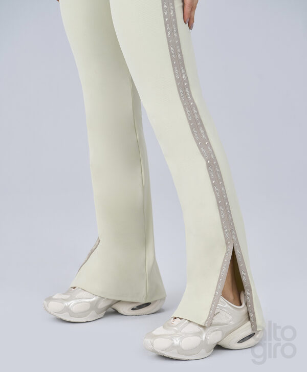LEGGING RETA FLARE ELÁSTICO PERSONALIZADO - AMARELO CREME - Imagem 3