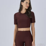 T-SHIRT CROPPED AJUSTADA - VERMELHO RUBRO