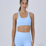 TOP NADADOR ESSENTIALS SIMBOLO - AZUL CÉU
