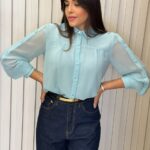 CAMISA COM ABOTOAMENTO NA MANGA