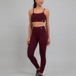 CALÇA LEGGING CANELADA DE CINTURA ALTA - VERMELHO MARSALA
